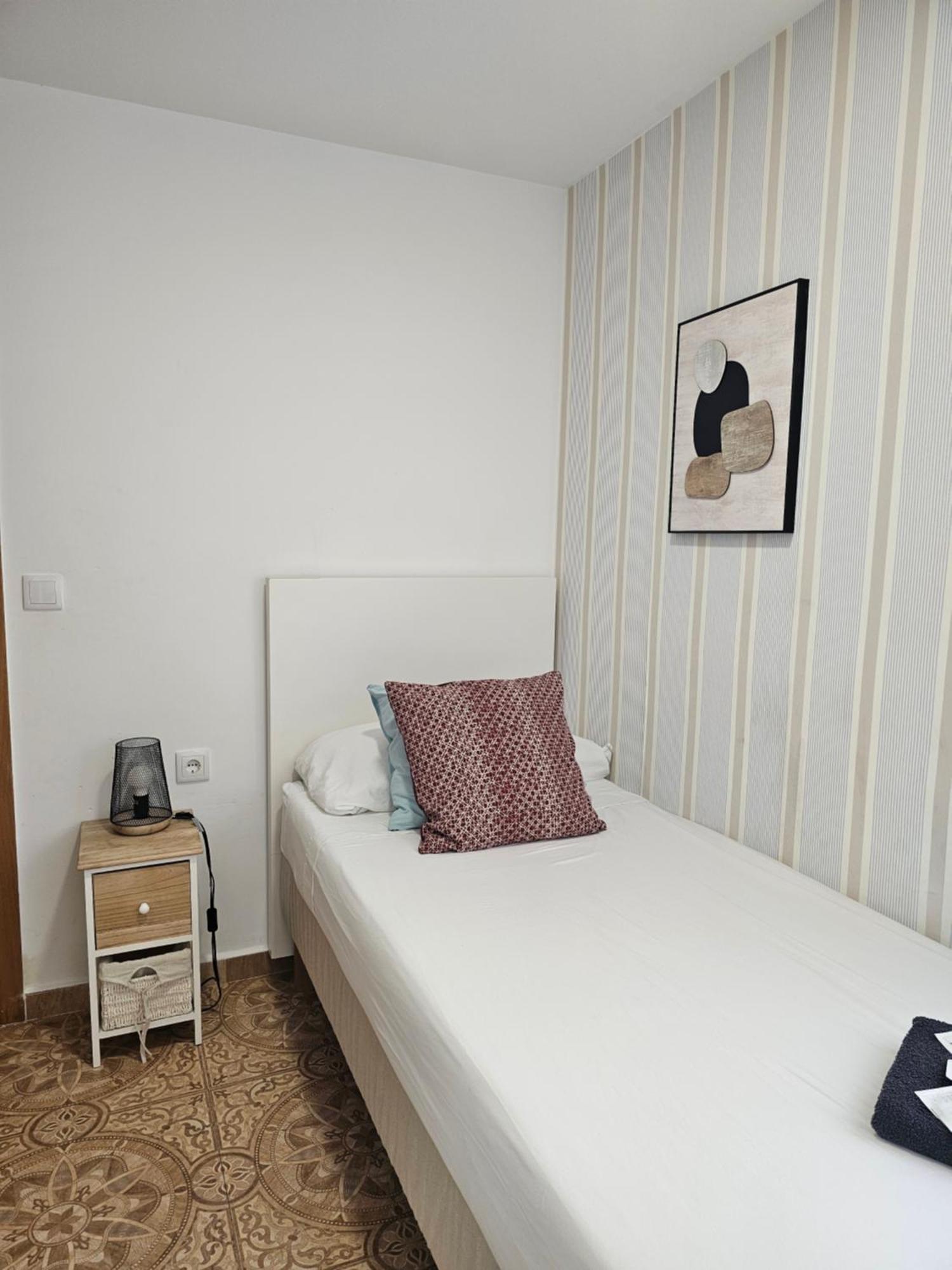 Suncastle Apartamentos Alicante -With Sunny Rooftop Terrace And Barbecue Dış mekan fotoğraf